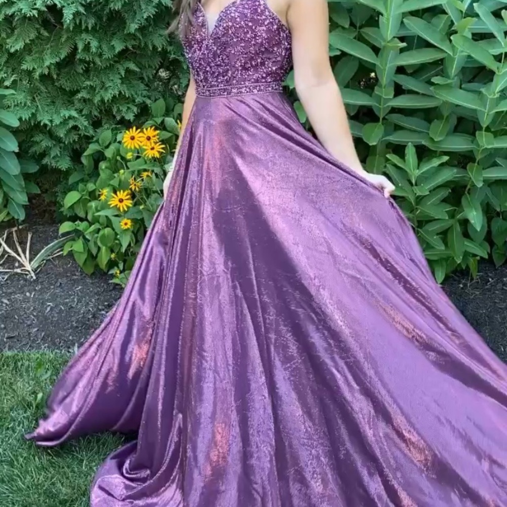 BRAND NEW PROM DRESS - Picture 2 of 8